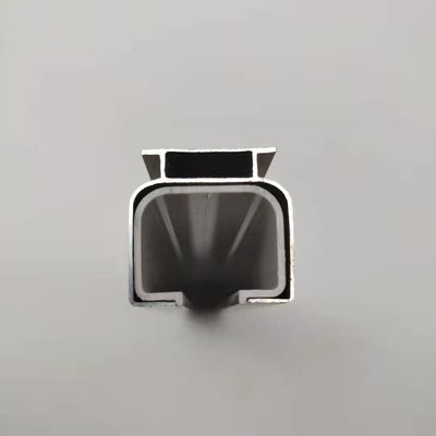 Un buon prezzo. Pista di alluminio 28*23mm spessa 1.2mm senza rumore della tenda con le ruote In linea
