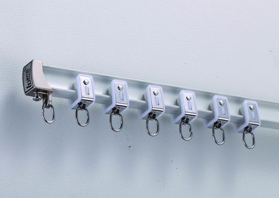 Un buon prezzo. heavy duty bendable curtain track curved ceiling mounted curtain track In linea
