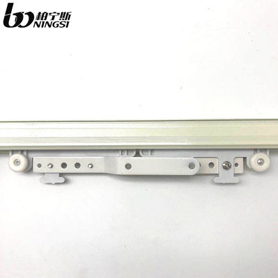Un buon prezzo. Trasportatore matrice della tenda automatica motorizzato colore bianco per la camera da letto In linea